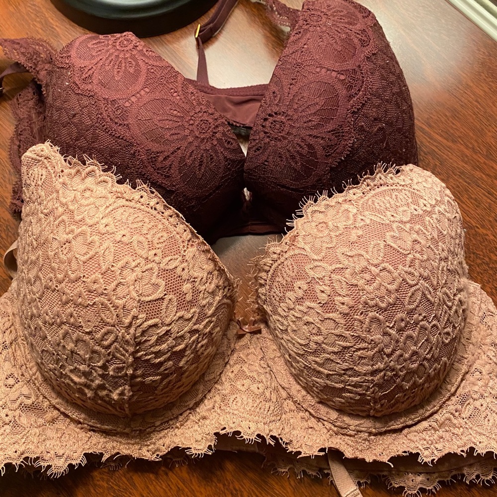 2 Aerie Push Up Bras